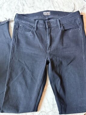 MOTHER Denim Black Skinny Jeans Size 28 High Waist Raw Hem)